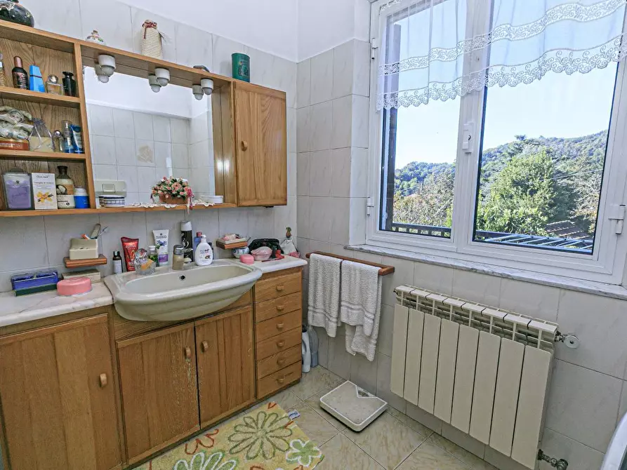 Immagine 25 di Pentalocale in vendita  in Via Costigliolo a Mignanego