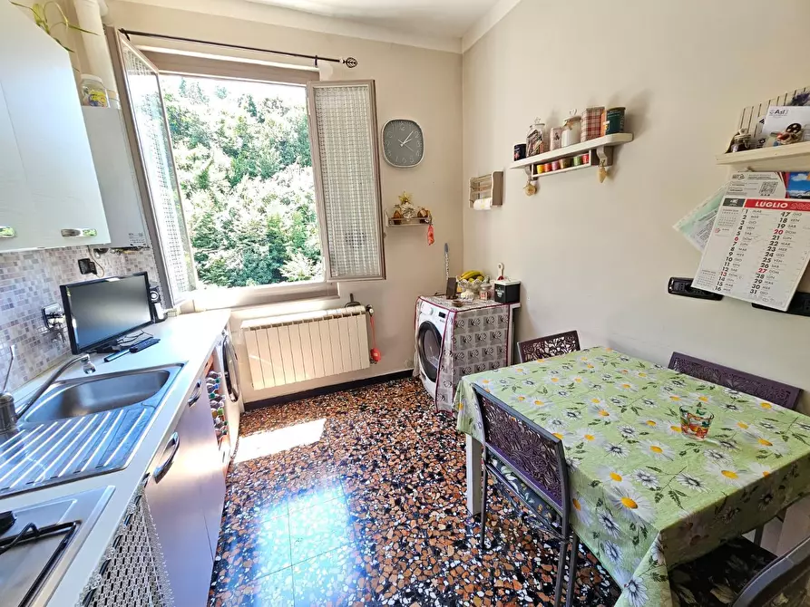 Immagine 7 di Trilocale in vendita  in Via Orazio Brignola 3 a Mignanego