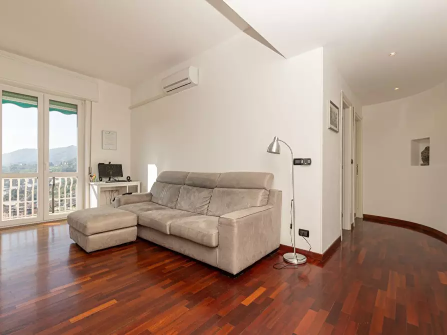 Immagine 18 di Bilocale in vendita  in Via Fratelli Gazzo a Genova