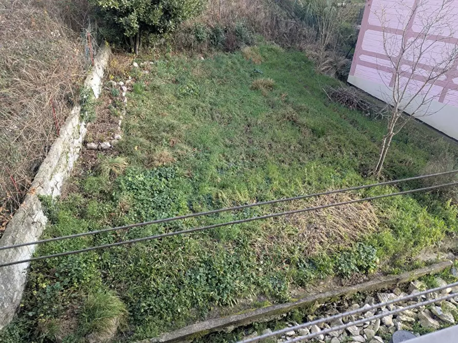 Immagine 28 di Trilocale in vendita  in Via Pratopriore 14 a Casella