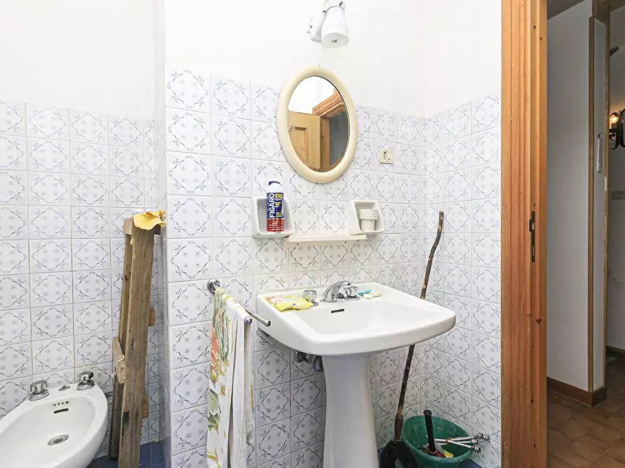Immagine 24 di Casa indipendente in vendita  in via ai piani di praglia a Ceranesi