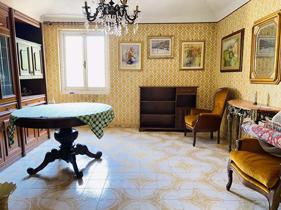 Immagine 6 di Trilocale in vendita  in Via Martiri della Libertà 6 a Campomorone