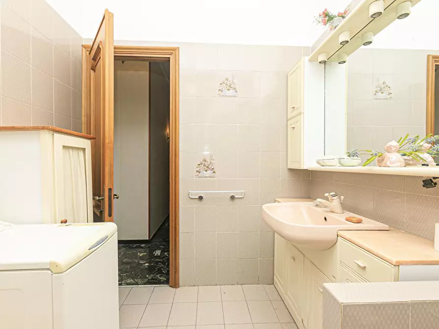 Immagine 35 di Quadrilocale in vendita  in Via Circonvallazione 5 a Campomorone