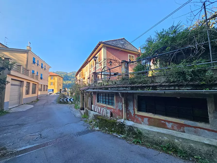 Immagine 39 di Bilocale in vendita  in Via campomorone 93 a Genova