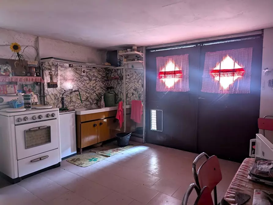 Immagine 6 di Trilocale in vendita  in Via Natale Gallino 76A a Genova