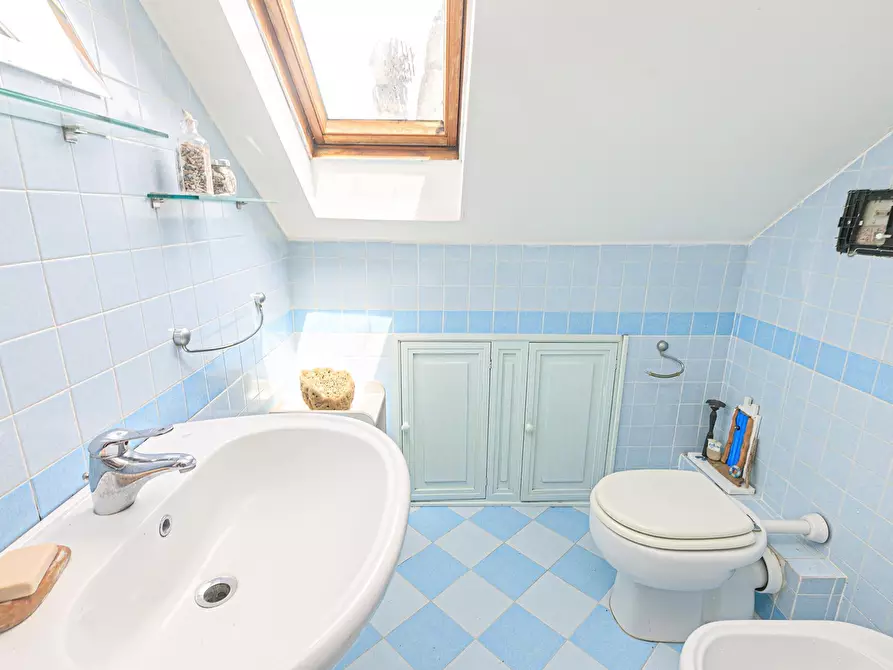 Immagine 19 di Quadrilocale in vendita  in Via Torbi 7 a Ceranesi