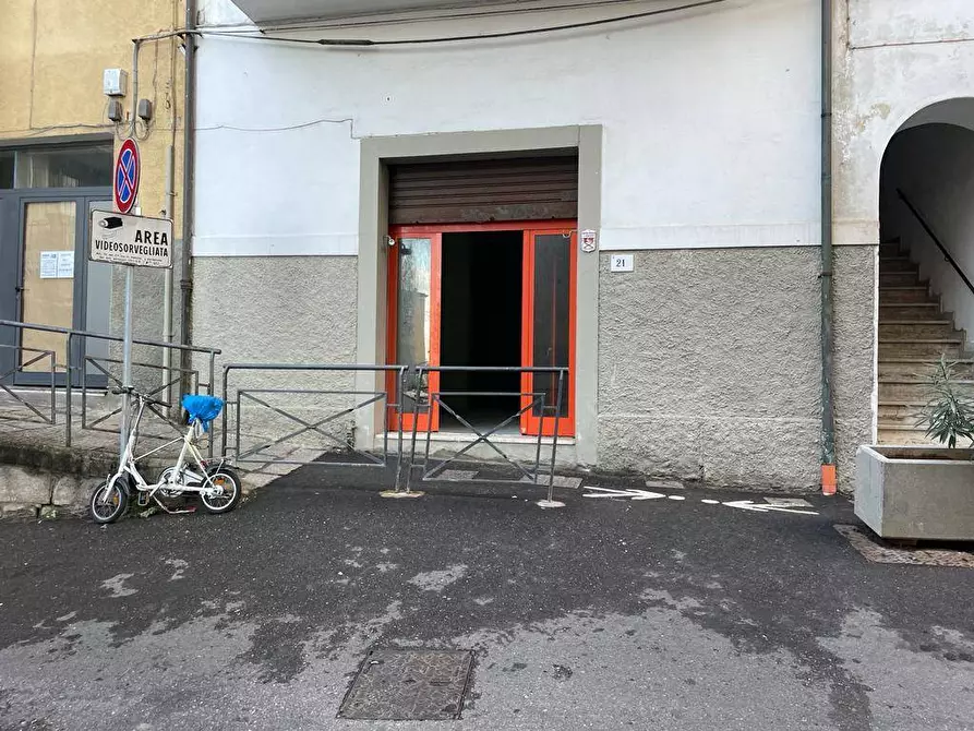 Immagine 9 di Locale commerciale in vendita  a Monte Argentario