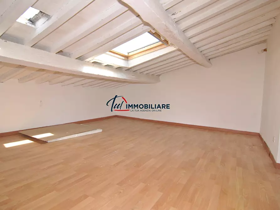 Immagine 24 di Attico in vendita  in Via della Cinta Esterna 16 a Livorno