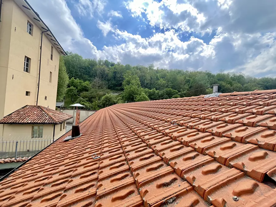 Immagine 13 di Laboratorio in vendita  in Via Savona 15 a Dogliani