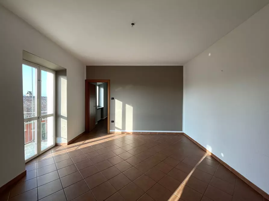 Immagine 7 di Quadrilocale in vendita  in Località Borgonuovo B 69 a Monchiero