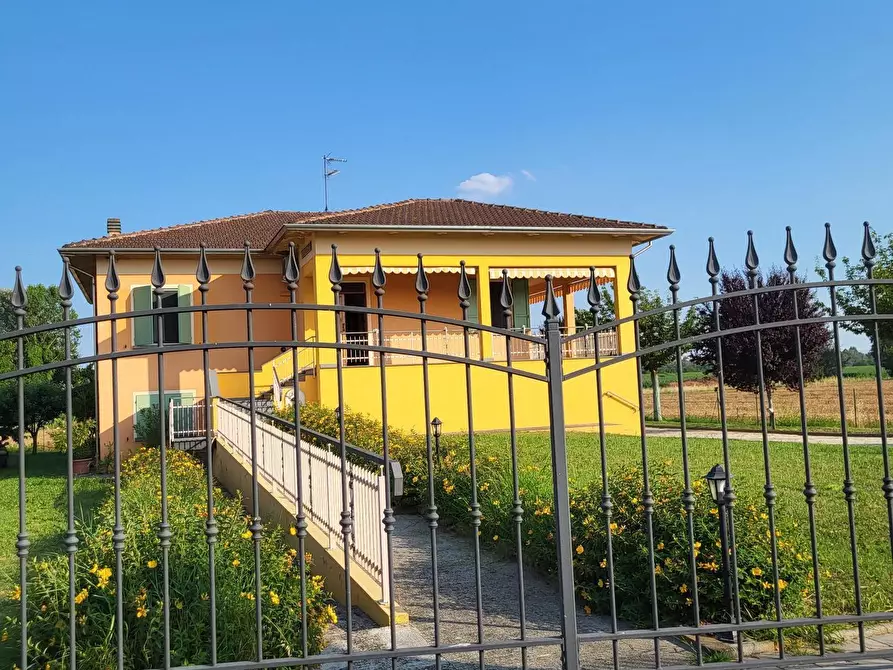 Immagine 52 di Villa in vendita  in Strada Cinta Fossa 6a a Roccabianca
