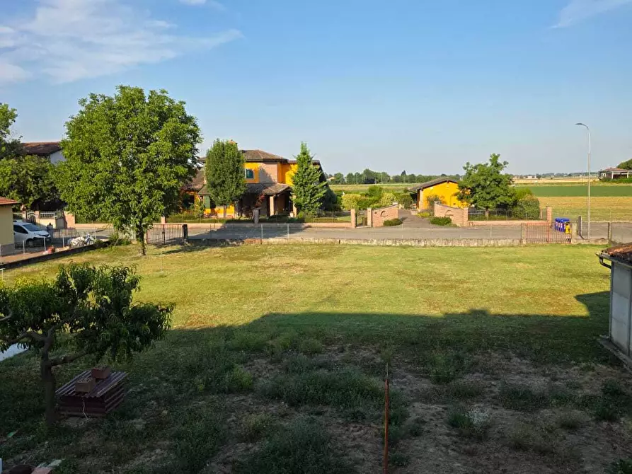 Immagine 37 di Porzione di casa in vendita  in Via Provinciale 23 a Sissa Trecasali