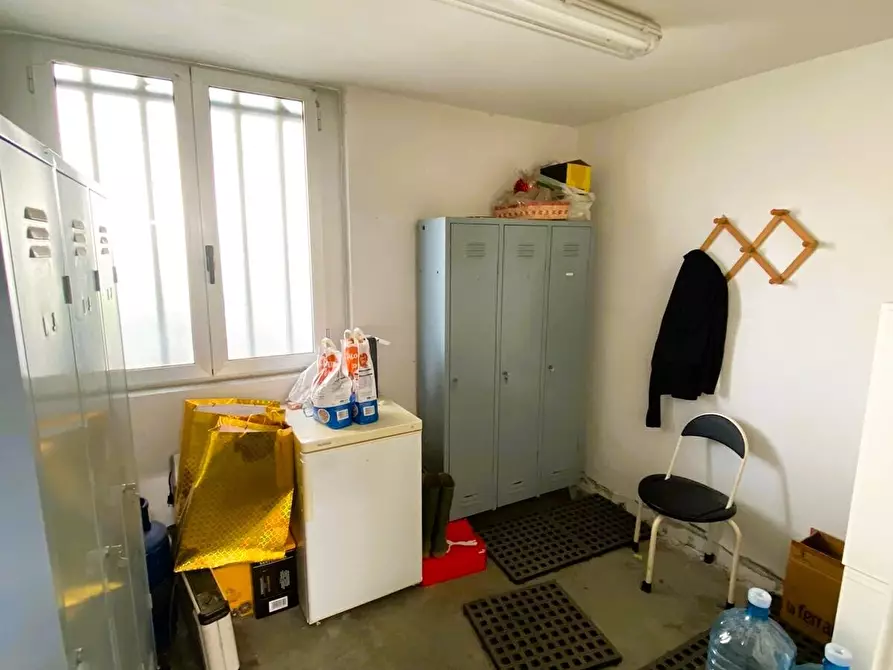 Immagine 18 di Attività artigianale in affitto  in Via Gaetano Donizetti 5 a San Secondo Parmense