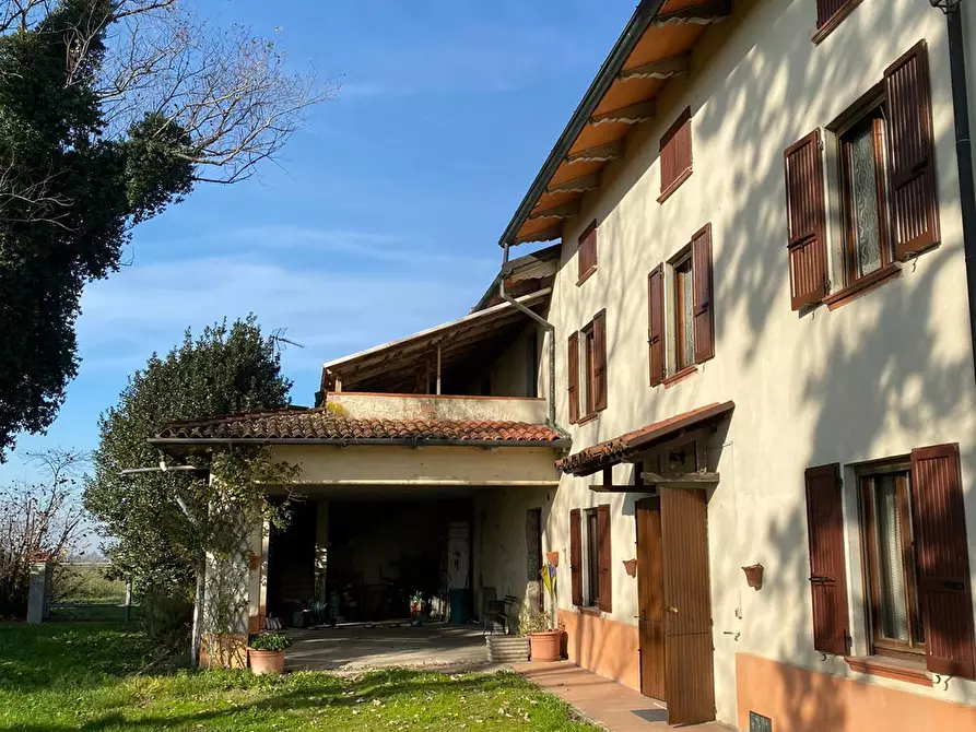 Immagine 4 di Rustico / casale in vendita  in Strada Salicelli 1 a Roccabianca