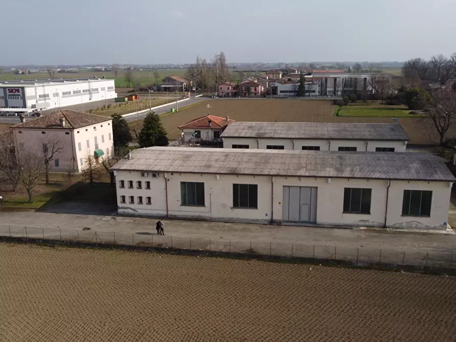 Immagine 5 di Attività artigianale in vendita  in via fienilbruciato 2 a Sissa Trecasali