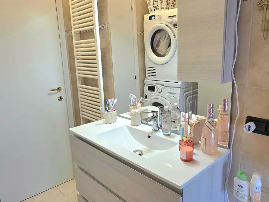 Immagine 16 di Trilocale in vendita  in Via Cremonese 218 a Parma