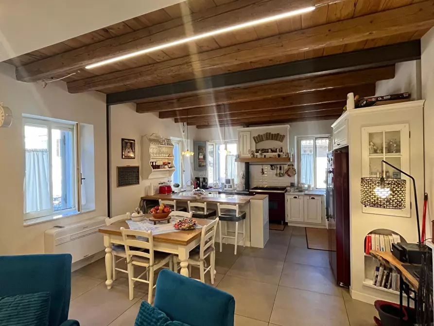 Immagine 29 di Villetta a schiera in vendita  a Senigallia