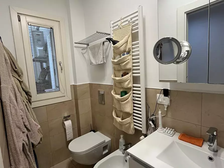 Immagine 7 di Trilocale in vendita  a Senigallia