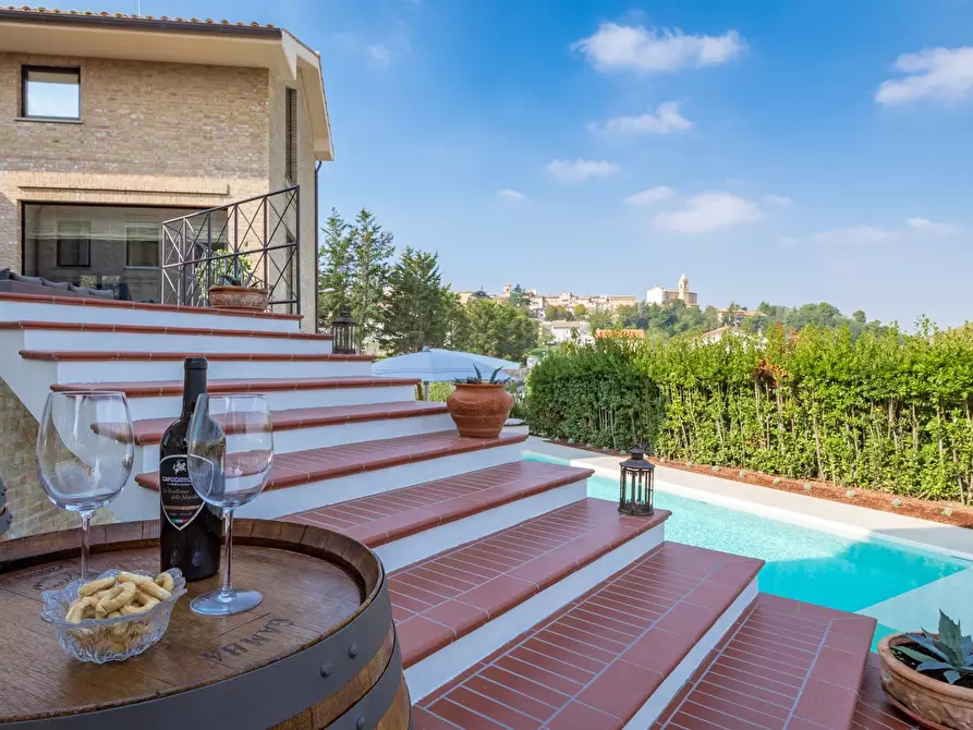 Immagine 15 di Villa in vendita  a Barbara
