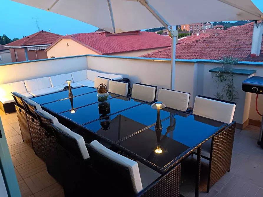 Immagine 2 di Attico in vendita  a Senigallia