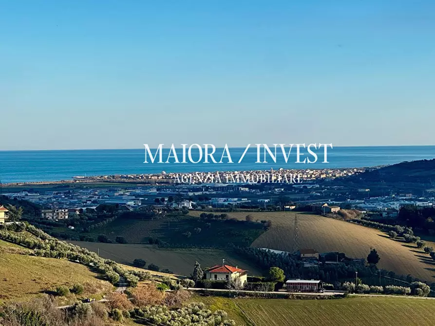 Immagine 3 di Villa in vendita  a Monteprandone