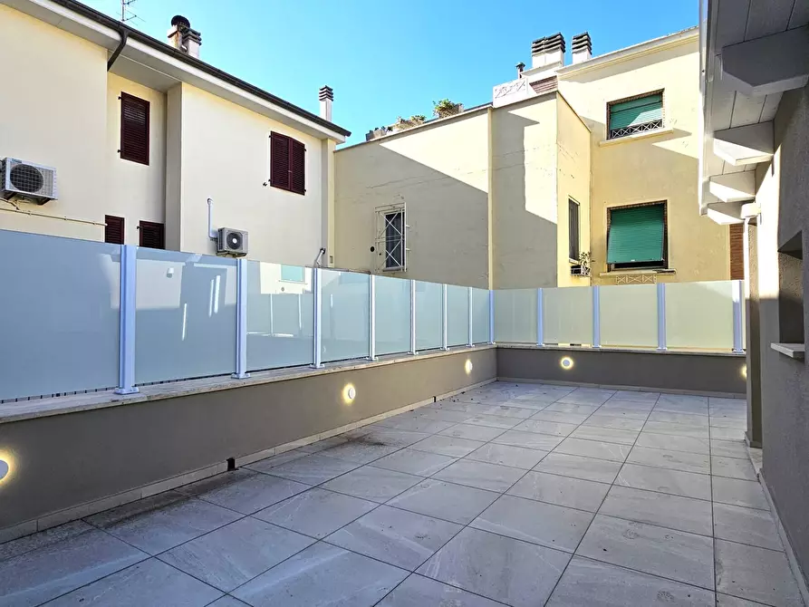 Immagine 9 di Quadrilocale in vendita  in via Laberinto 54 a San Benedetto Del Tronto