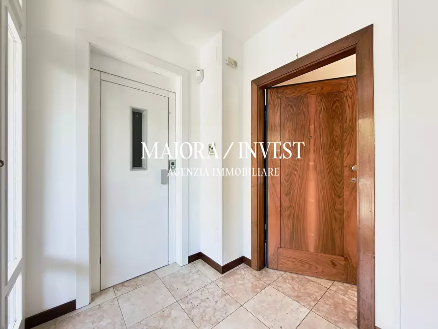 Immagine 10 di Villa in vendita  in Via Trento 91 a San Benedetto Del Tronto