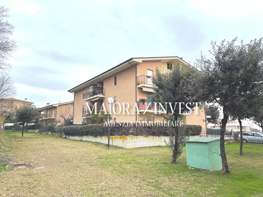 Immagine 13 di Trilocale in vendita  a Altidona