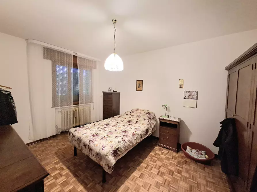 Immagine 12 di Trilocale in vendita  in Via Ponte Dell'Asino 57 a Rovigo