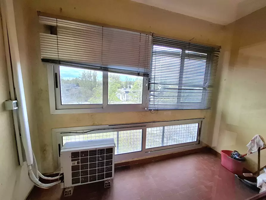 Immagine 8 di Trilocale in vendita  in Via della Costituzione 18A a Rovigo