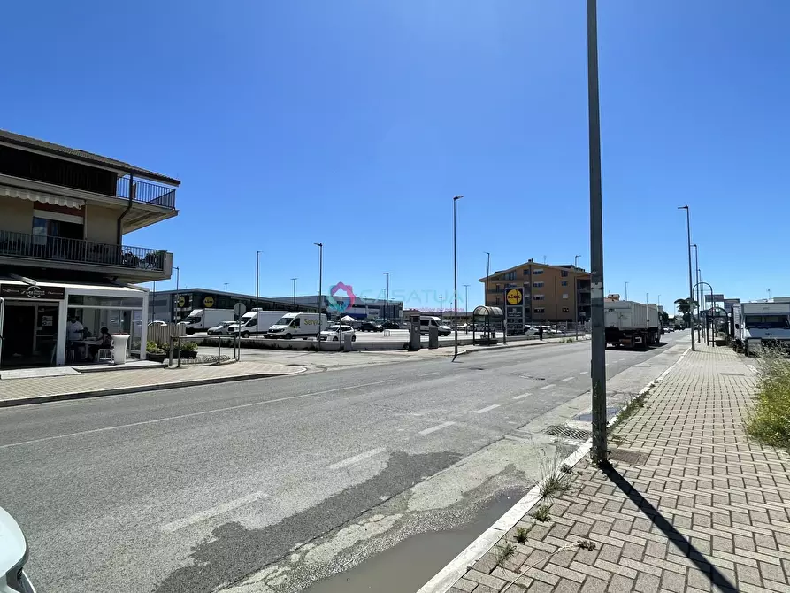 Immagine 34 di Quadrilocale in vendita  a Silvi