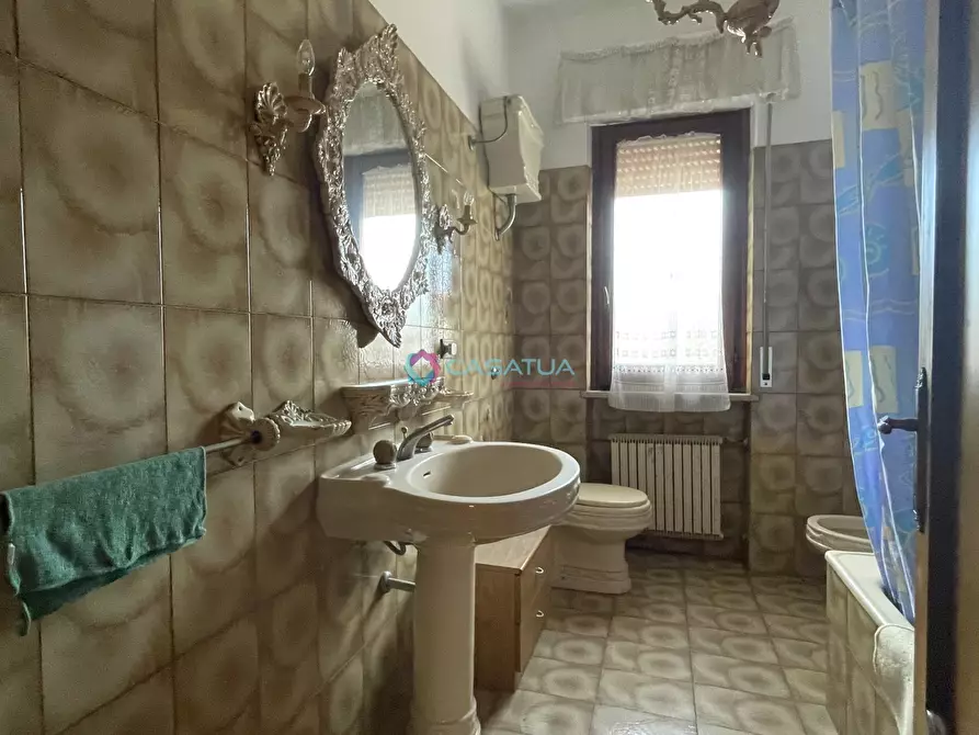 Immagine 19 di Quadrilocale in vendita  a Pineto