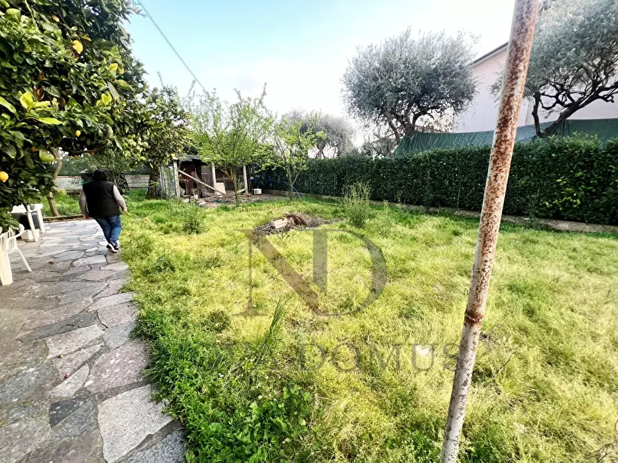 Immagine 5 di Casa indipendente in vendita  in Via dei Laghi 10 a Castelnuovo Magra