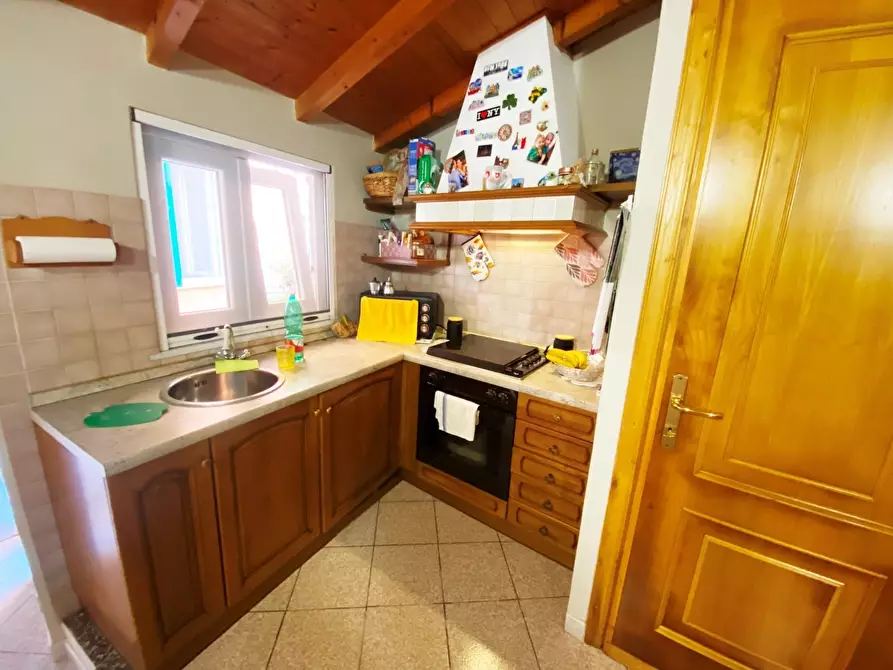 Immagine 8 di Porzione di casa in vendita  in Via Umberto Biancamano 141 a La Spezia