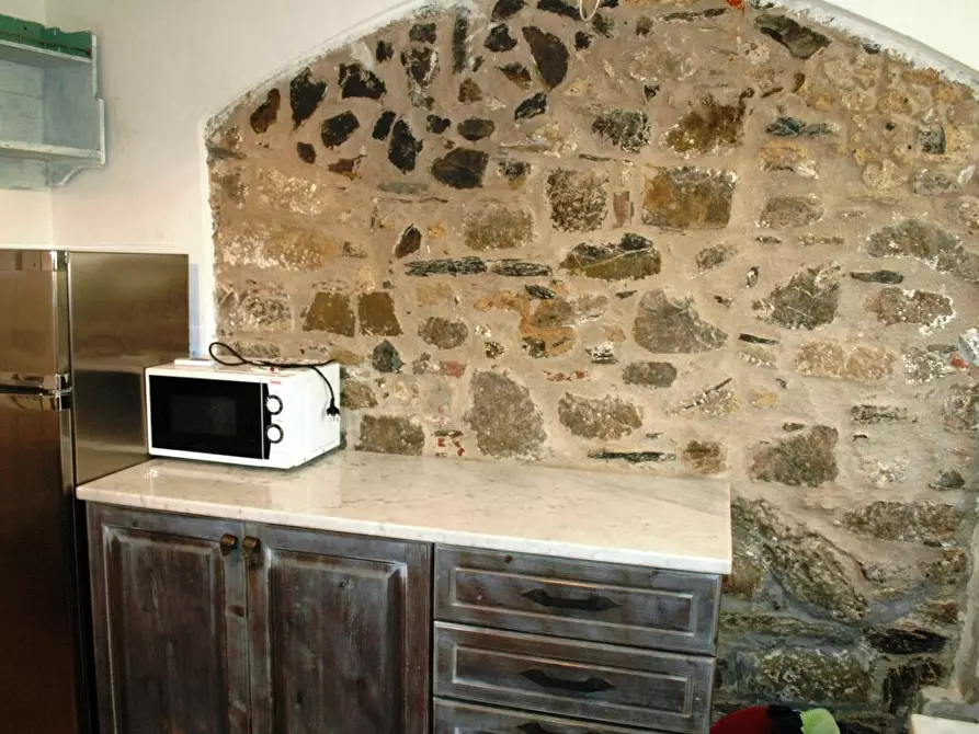 Immagine 8 di Porzione di casa in vendita  in Via Sottoportici 14 a Castelnuovo Magra