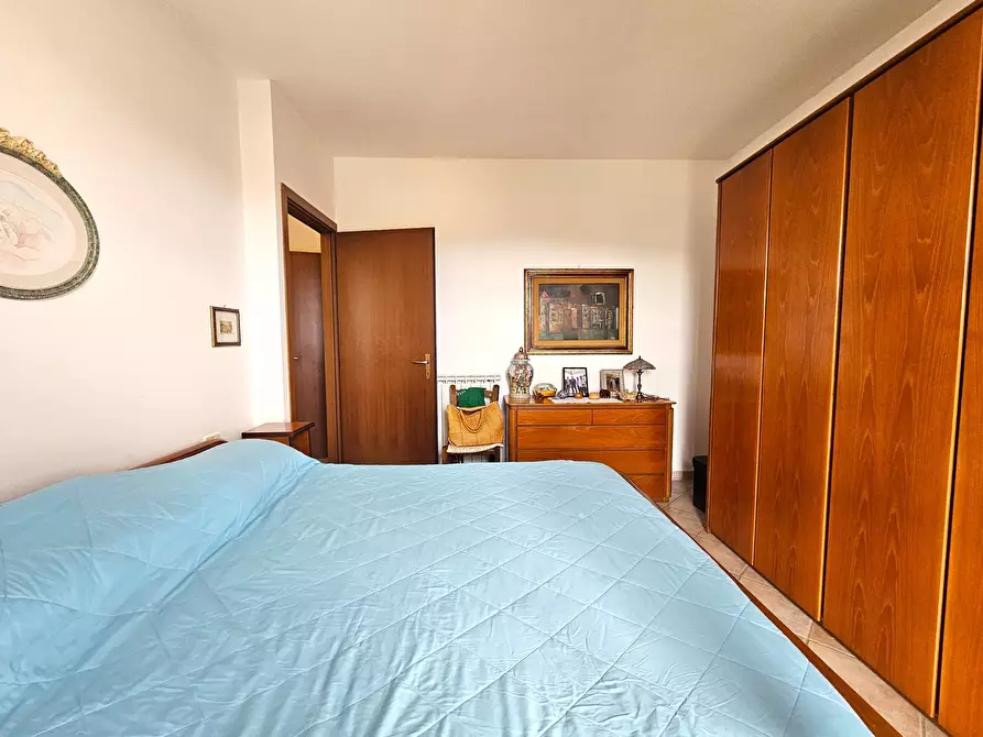 Immagine 17 di Quadrilocale in vendita  in Viale Malaspina 47 a Fosdinovo