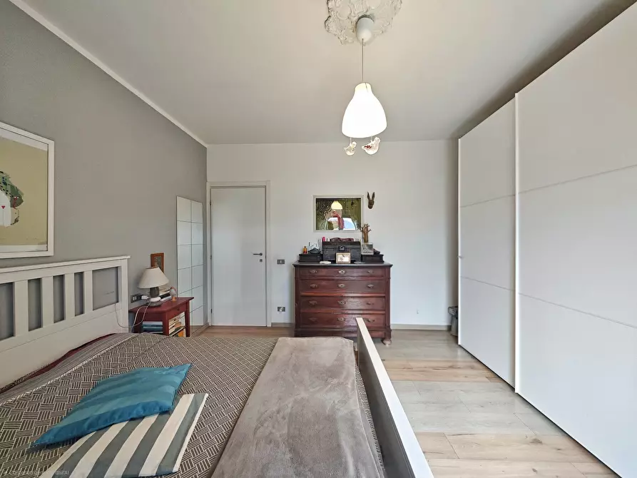 Immagine 35 di Pentalocale in vendita  in Via Salicello 153 a Castelnuovo Magra