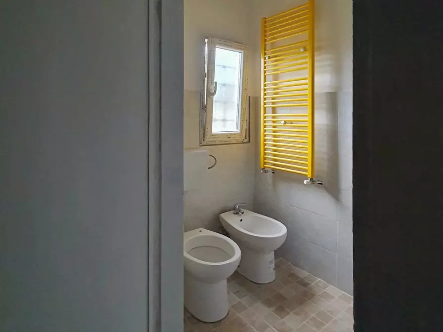 Immagine 16 di Porzione di casa in vendita  in Via Montecavallo a Sarzana