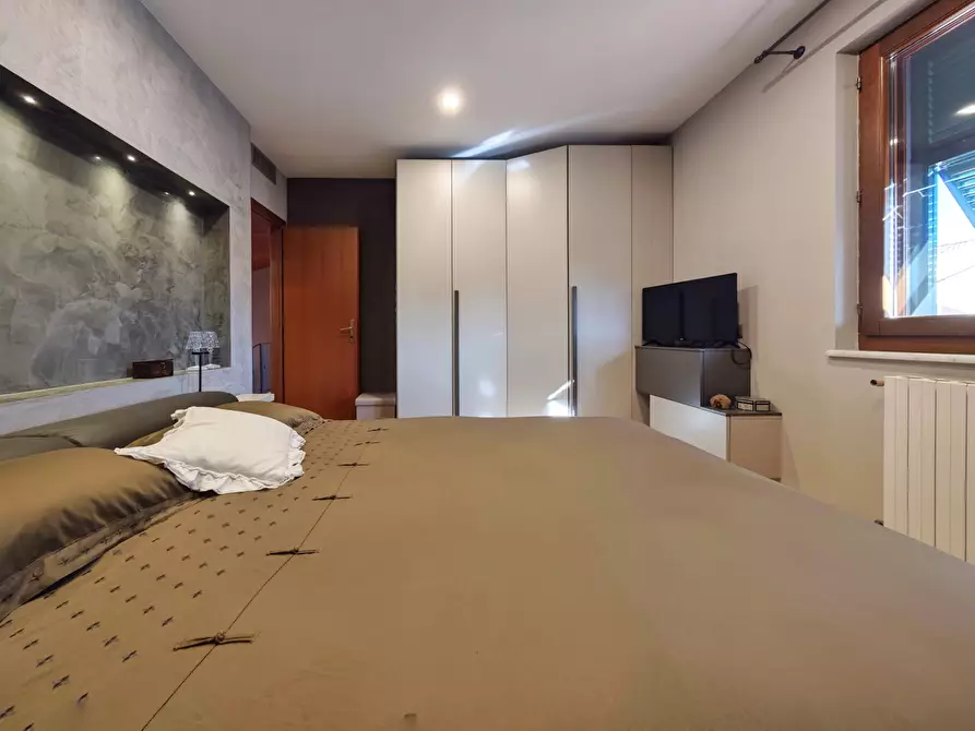 Immagine 43 di Villetta a schiera in vendita  in Via Fonda 11 a Fosdinovo