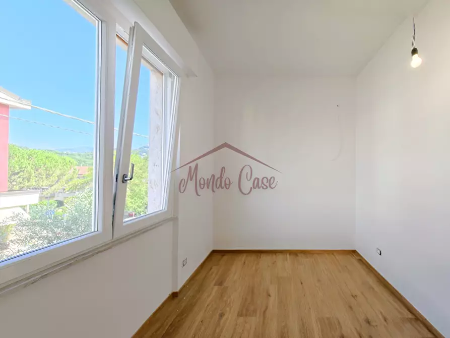 Immagine 52 di Porzione di casa in vendita  in Via dei Molini 148 a Sarzana