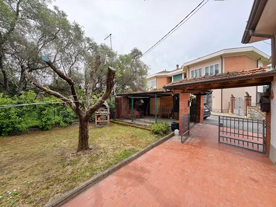 Immagine 58 di Porzione di casa in vendita  in Via Battifollo 53 a Sarzana