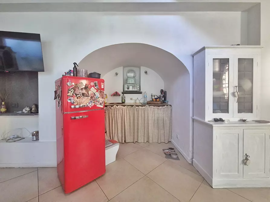 Immagine 6 di Bilocale in vendita  in Via Nave 16 a Sarzana