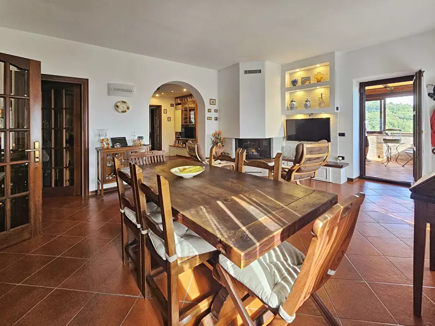 Immagine 9 di Villetta a schiera in vendita  in Via Porredo 152 a Fosdinovo