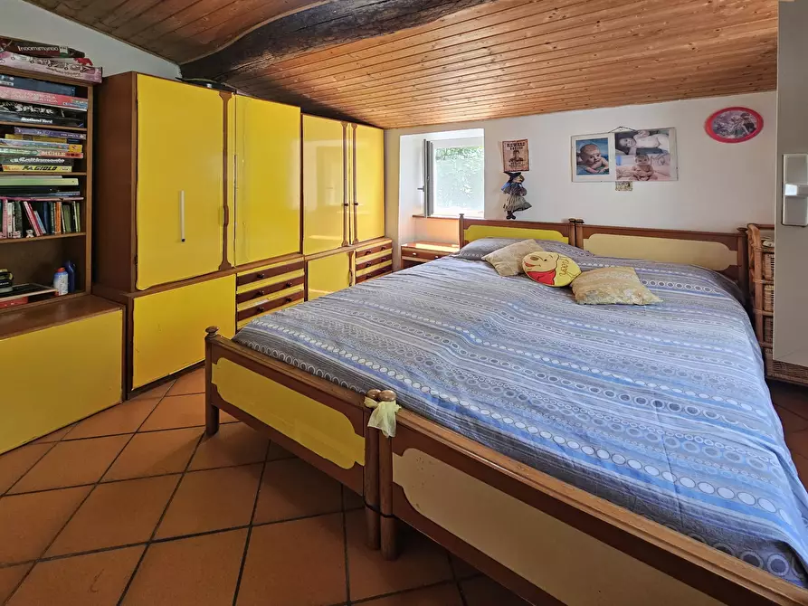 Immagine 29 di Porzione di casa in vendita  in Via Canepari 70 a Fosdinovo