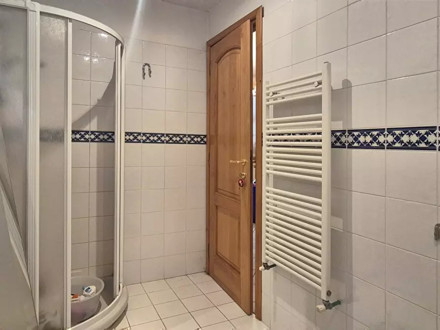 Immagine 11 di Trilocale in vendita  in Via Roma 64 a Santo Stefano Di Magra