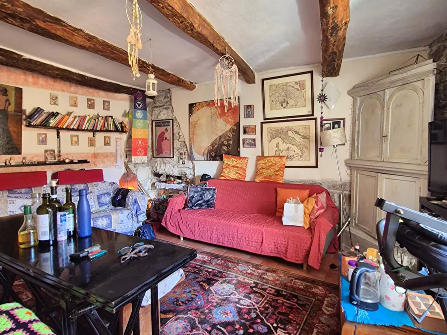 Immagine 14 di Terratetto in vendita  in Via Collo 13 a Fosdinovo