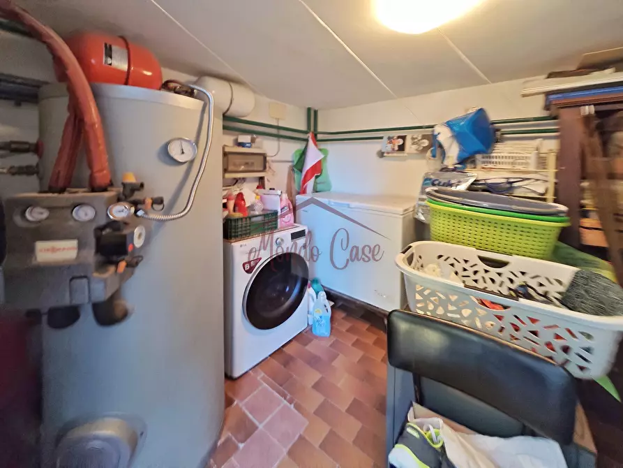 Immagine 92 di Villa in vendita  in Via Forano 9 a Ameglia