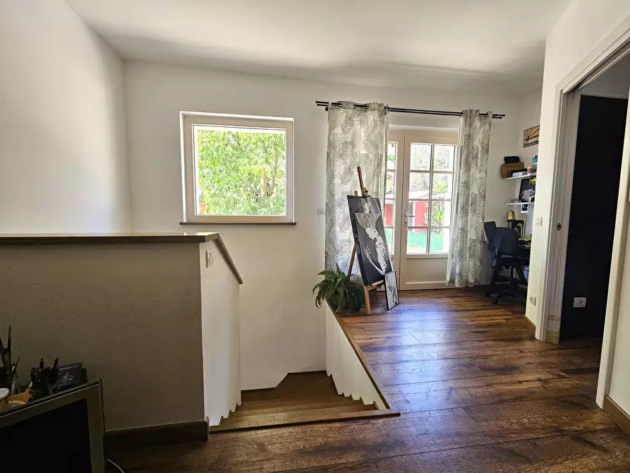 Immagine 34 di Villa in vendita  in Via Luparello 5 a Sarzana