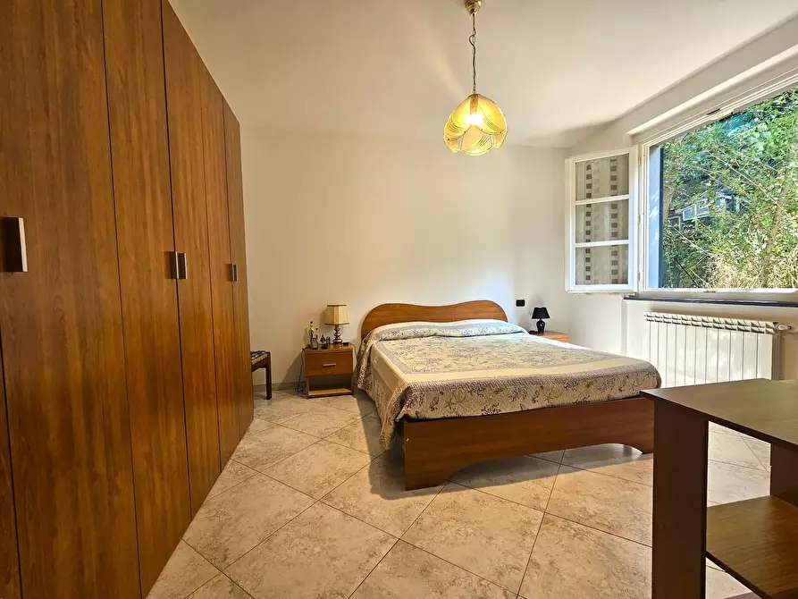 Immagine 29 di Villa in vendita  a Sarzana