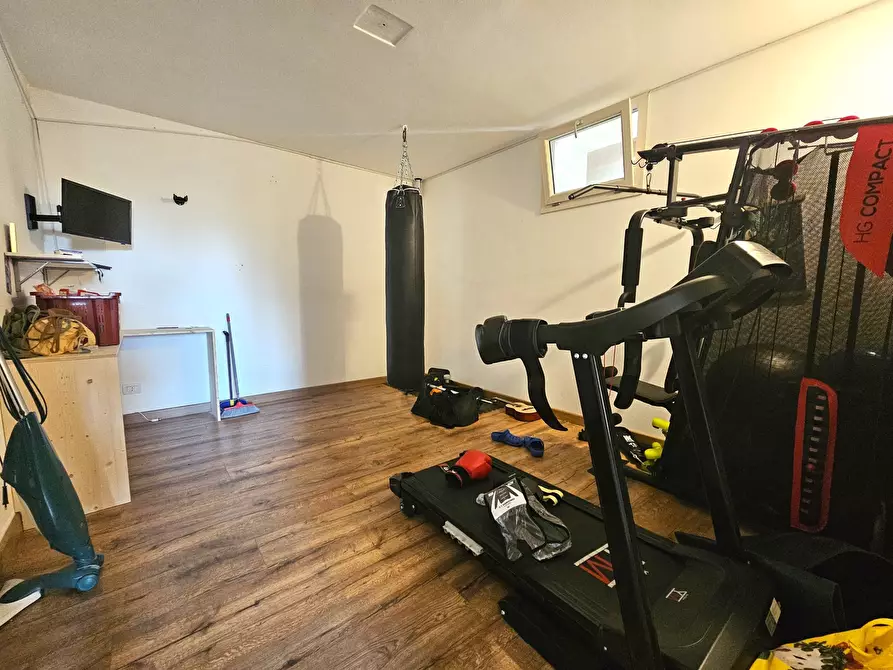 Immagine 28 di Villa in vendita  in Via Luparello 5 a Sarzana